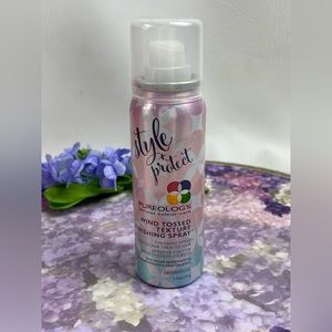 Pureology wind tossed texture finishing spray 1.9oz